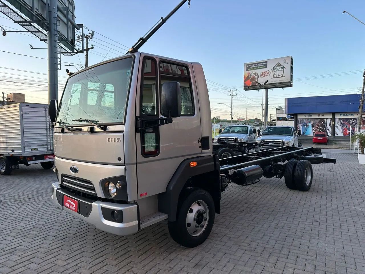  Ford Cargo 816 S Completo Raridade Apenas 5.000 km 2018 - Foto 4
