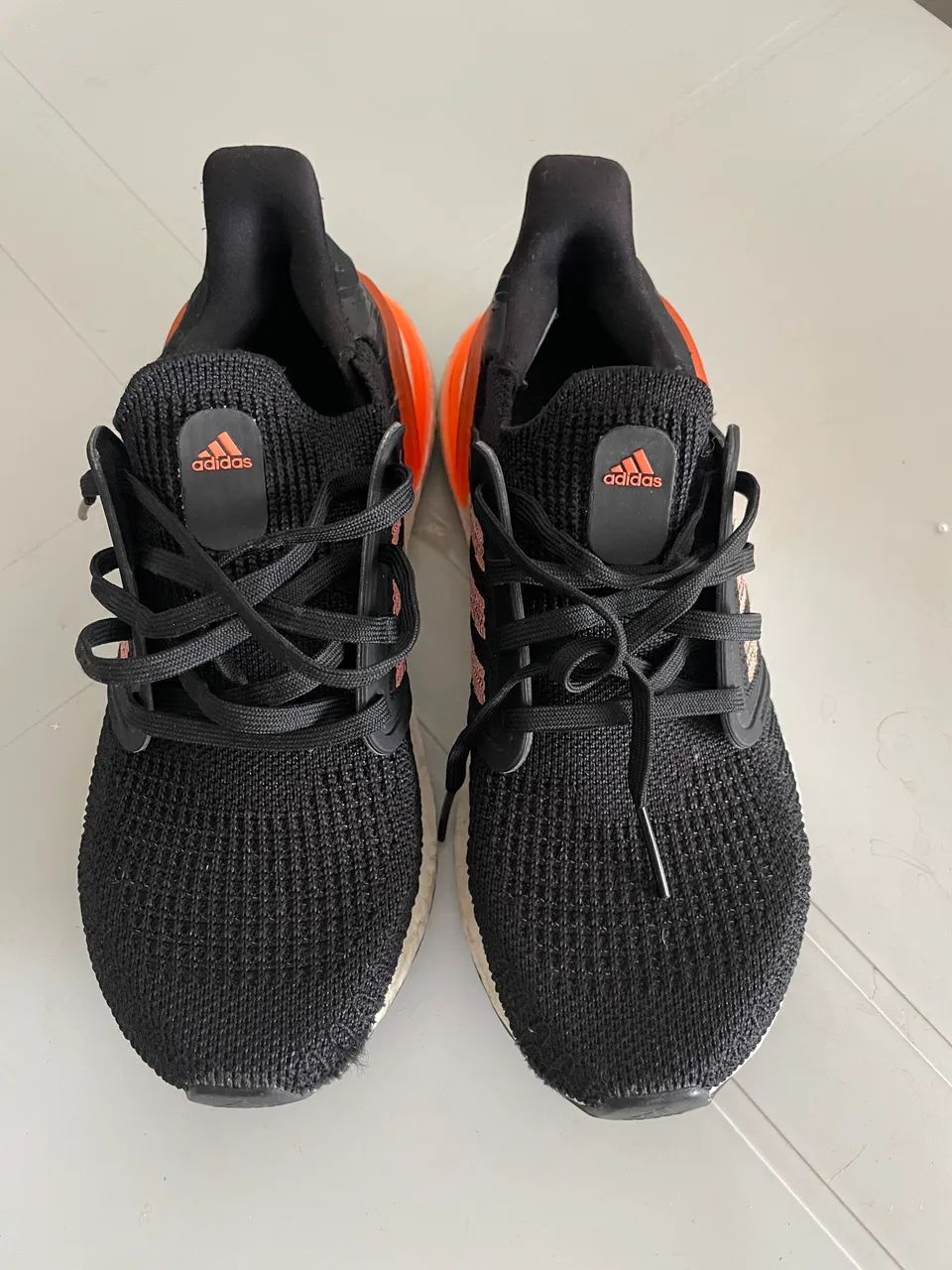 Tênis Adidas Ultra Boost feminino Calçados Esportivos Icaraí