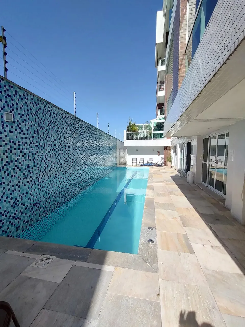 Imóvel para aluguel possui 92 metros quadrados com 2 quartos em Água Verde - Curitiba - PR