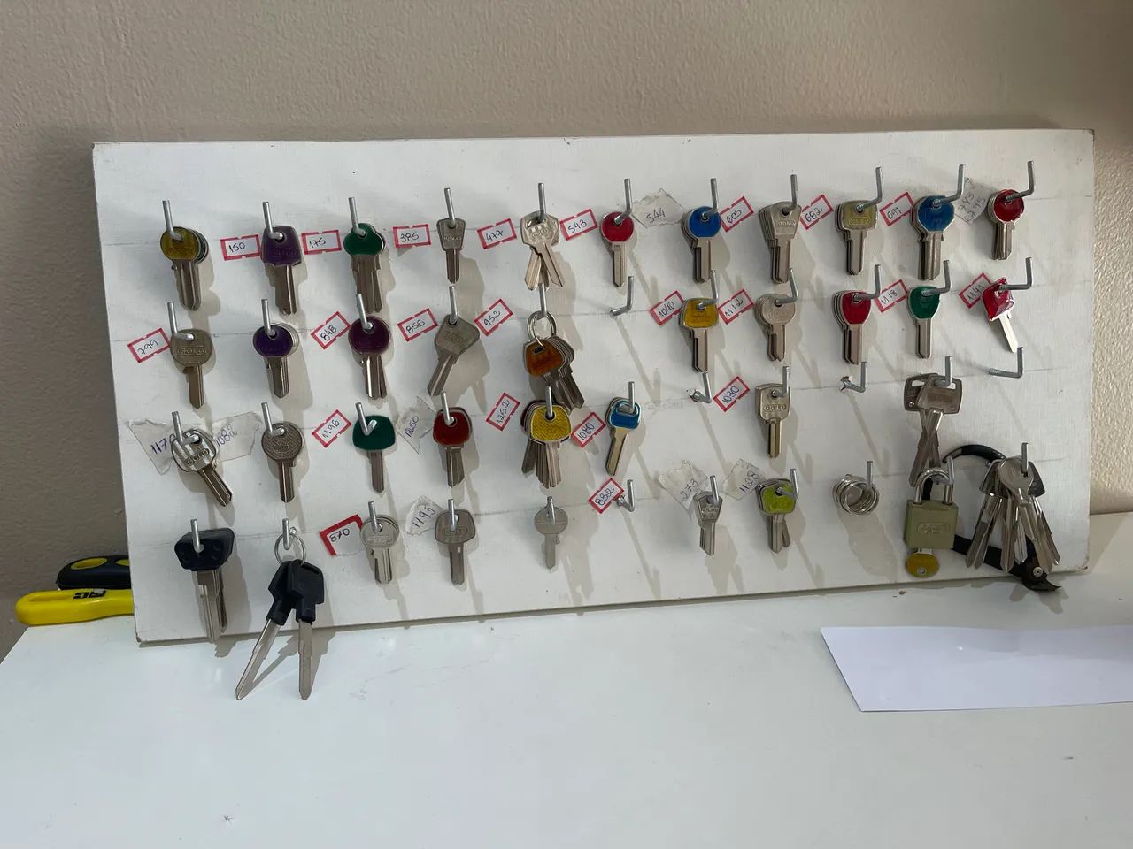 Copiadora de chaves + chaves  - Foto 2
