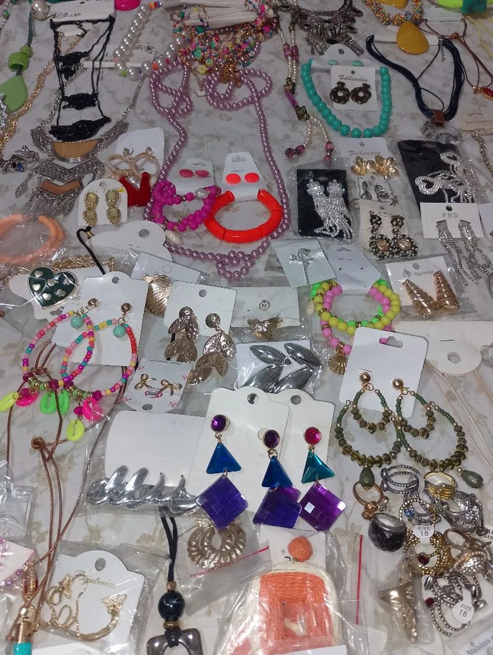 Colares brincos pulseiras lote - Foto 3