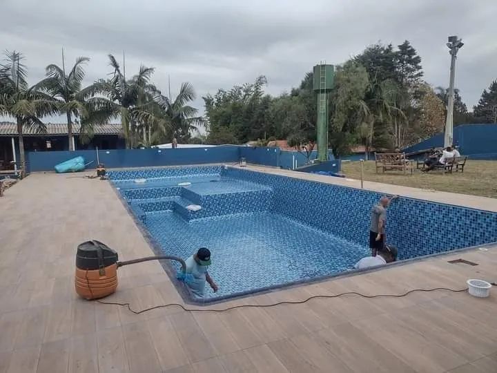 Construção de piscinas,e reformas  - Foto 2