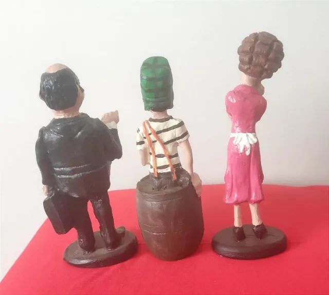 Bonecos de Resina Turma do Chaves - Foto 2