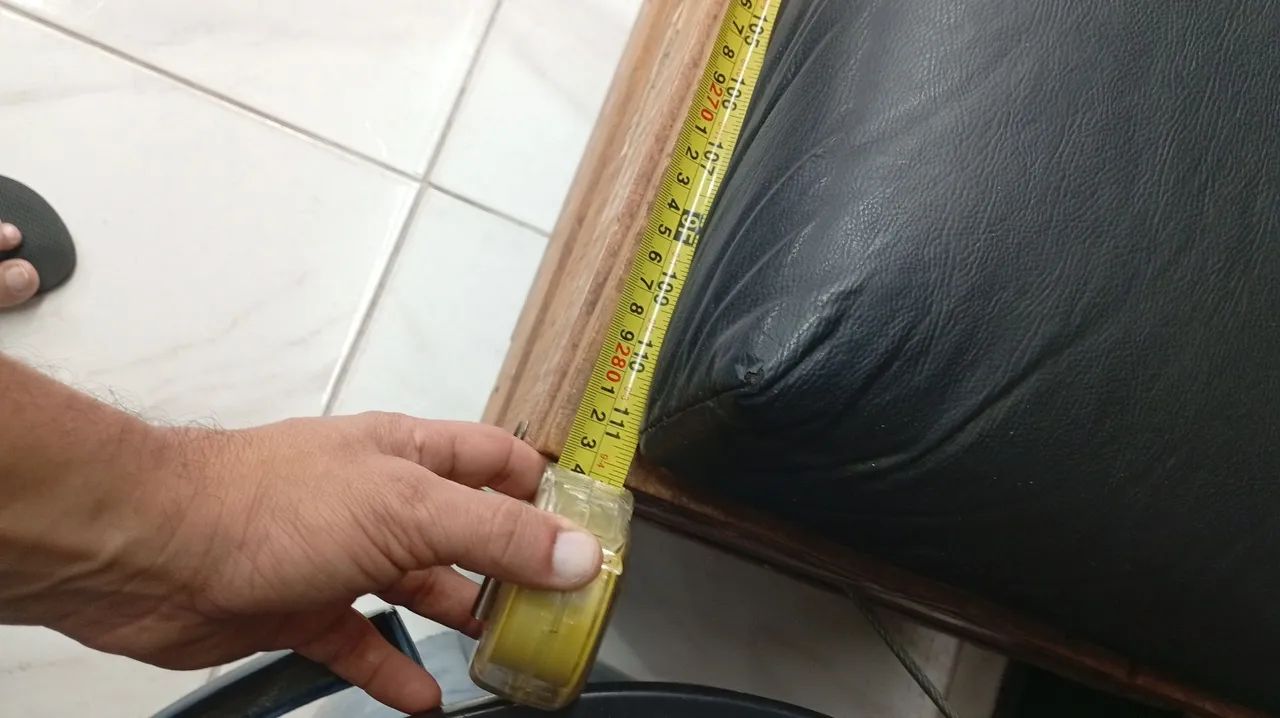 Sofá para Barbearia (banco) - Foto 4