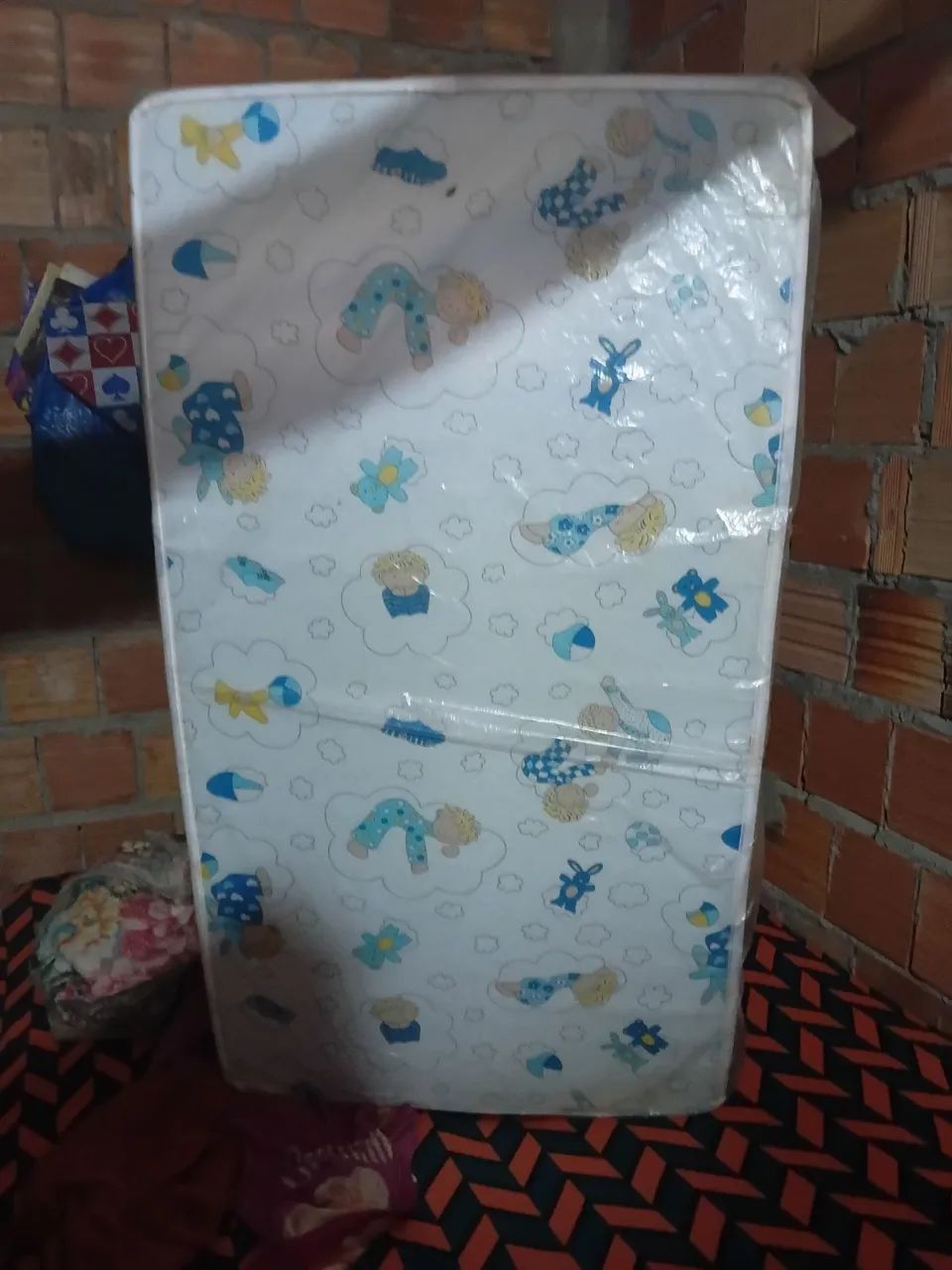 COLCHÃO NOVO