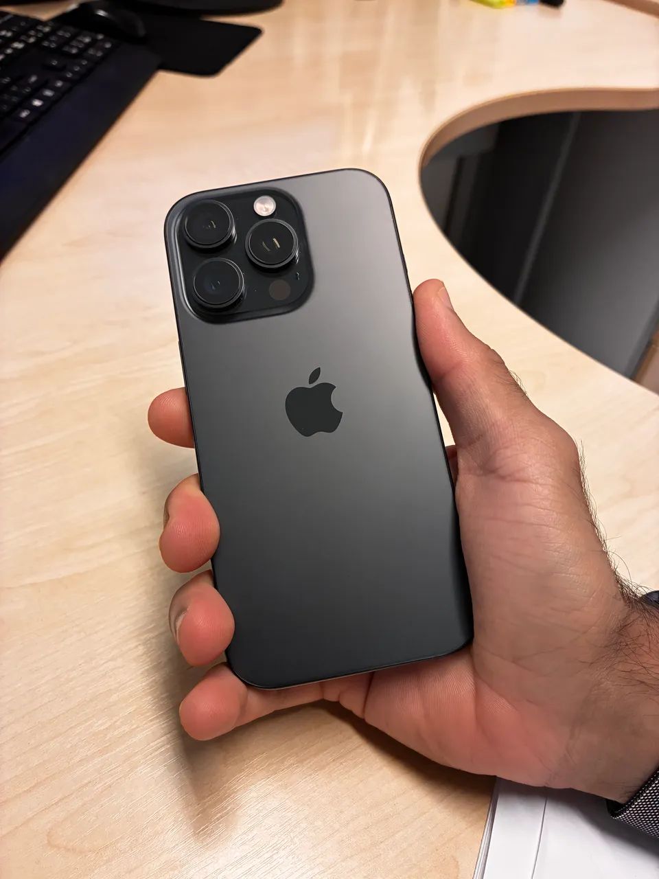 iphone 16 pro (128gb) - perfeito estado