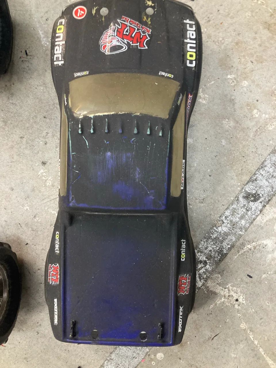 Automodelo himoto 1/8 monster truck + chassi extra 