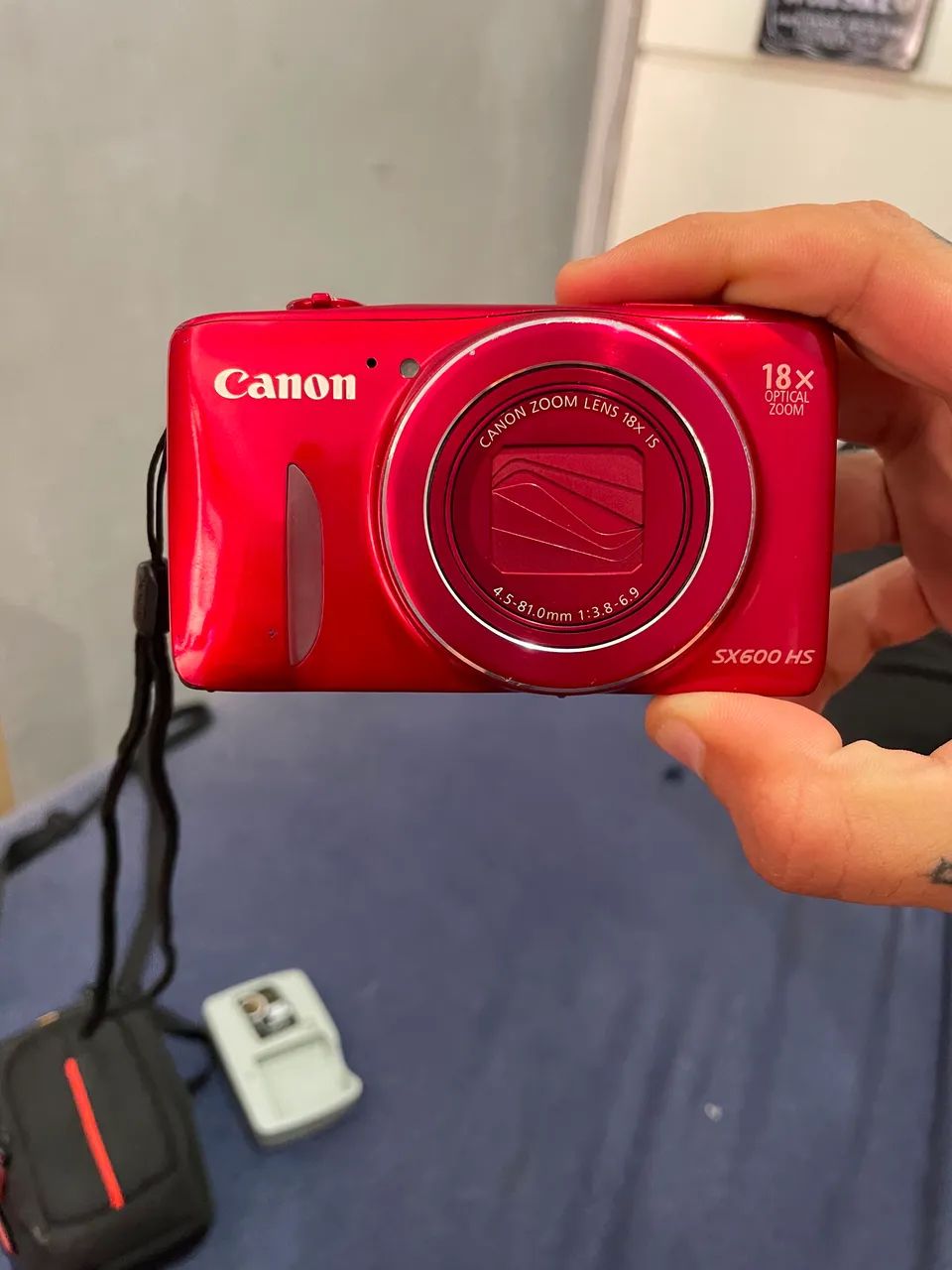 Canon PowerShot SX600 HS Wi-Fi 16MP Zoom 18x + Acessórios