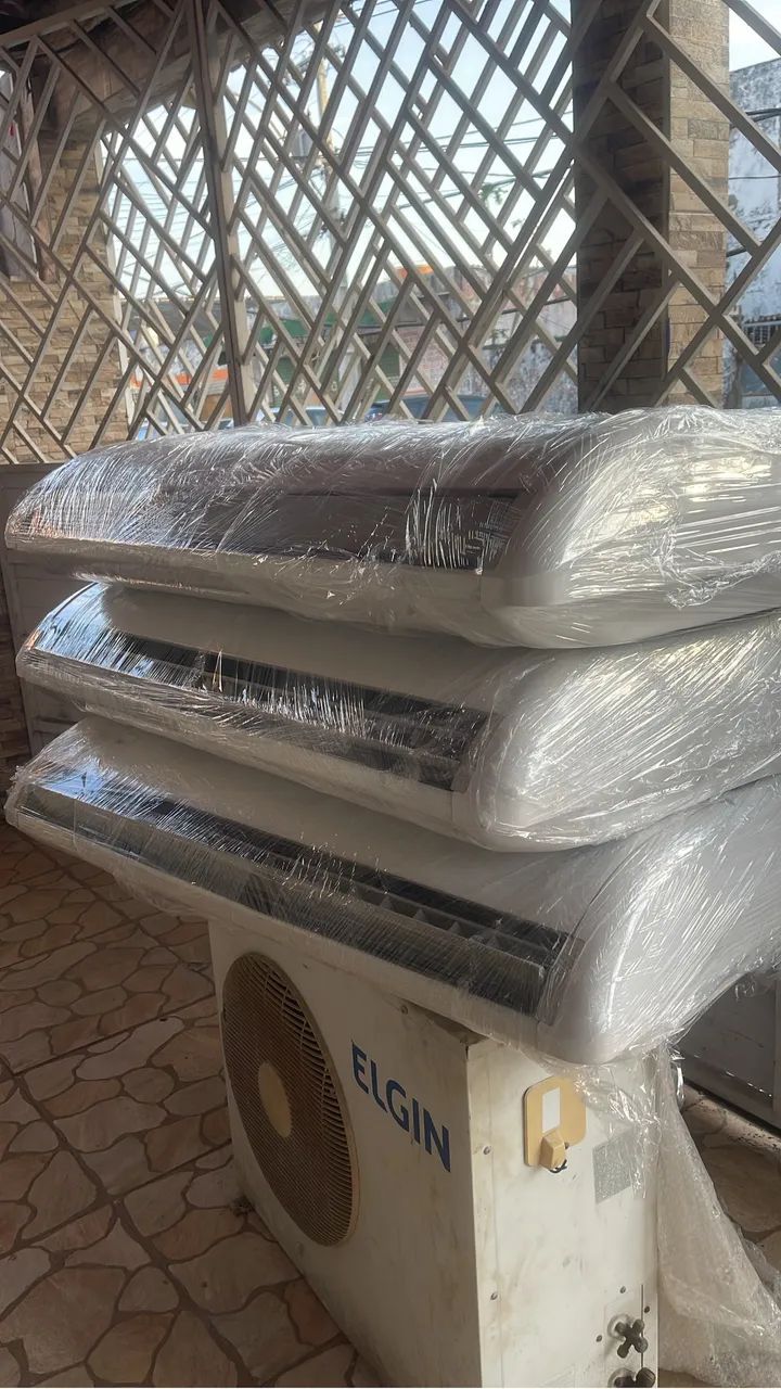 Ar condicionado split cassete e piso teto