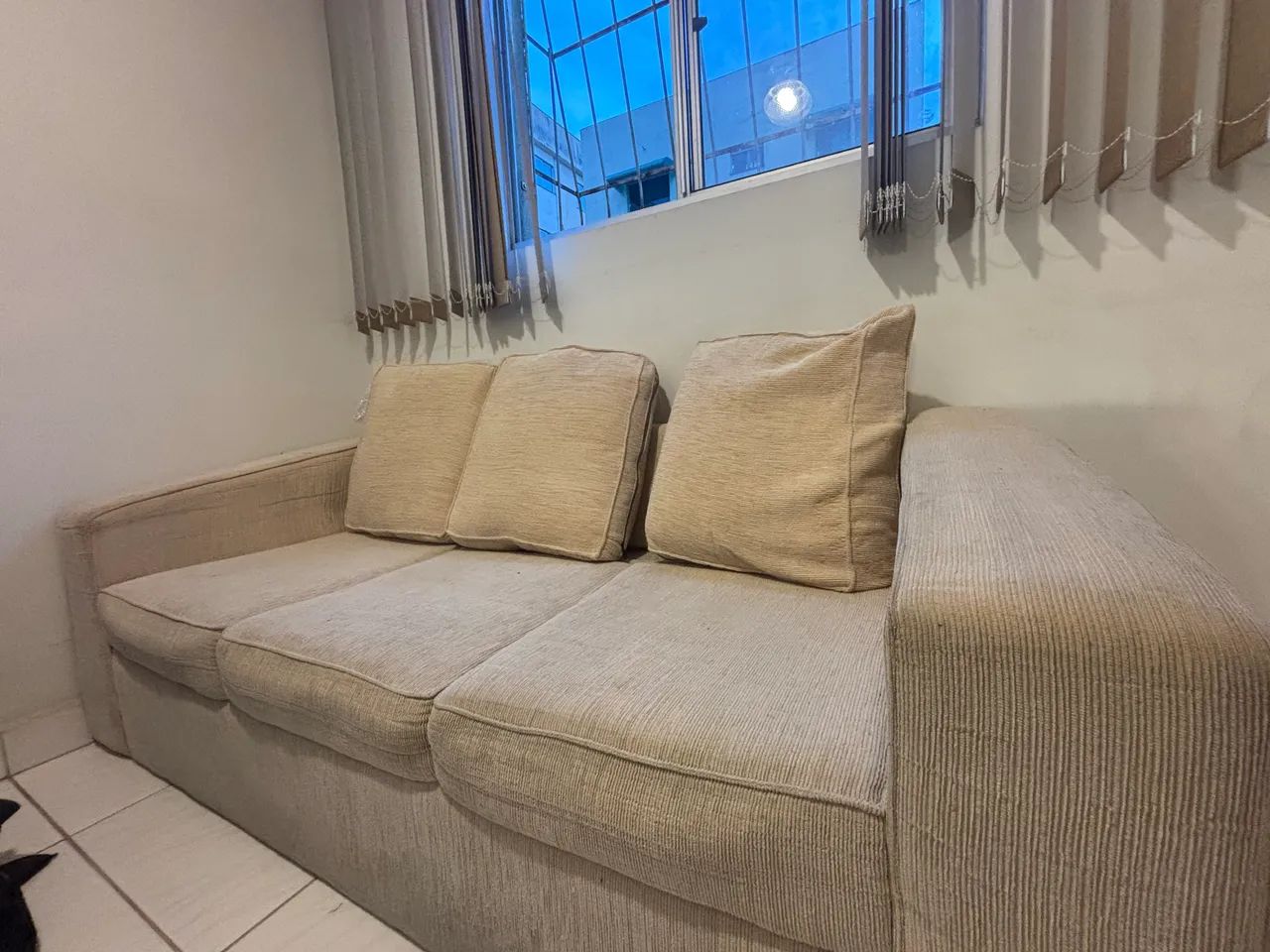 Sofá 3 lugares - Foto 3