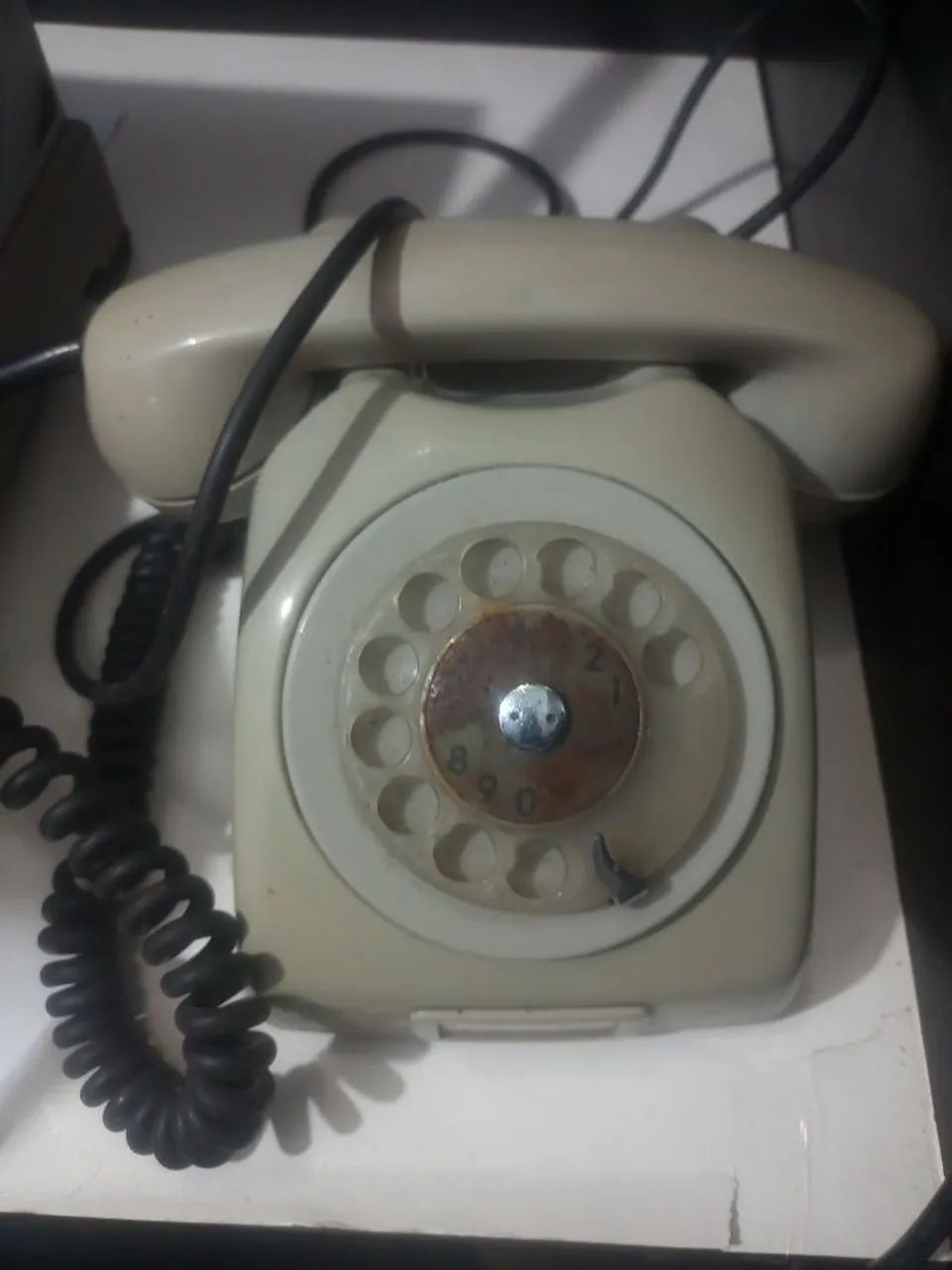 Telefone antigo de disco 