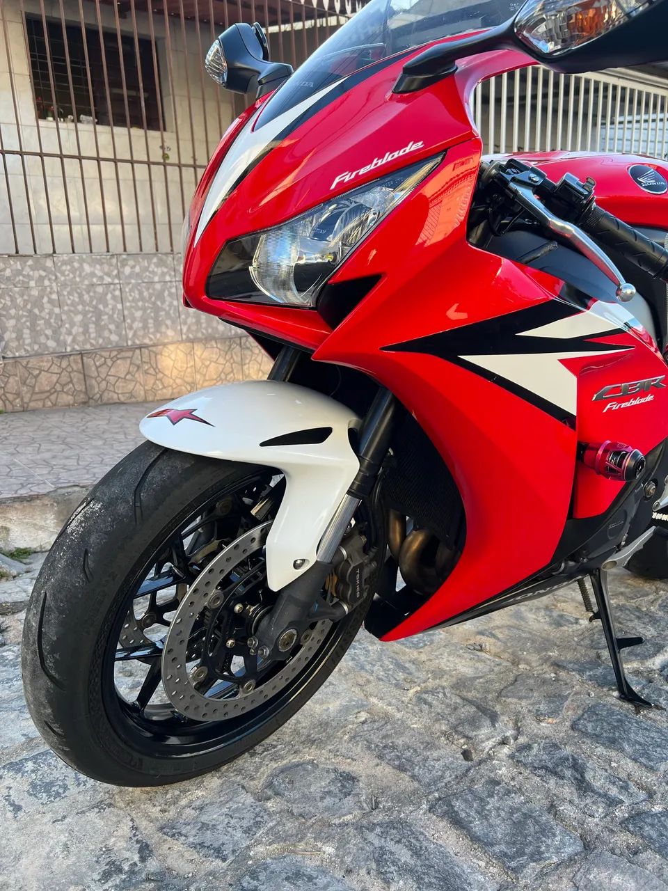 CBR 1000RR FIREBLADE  - Foto 5