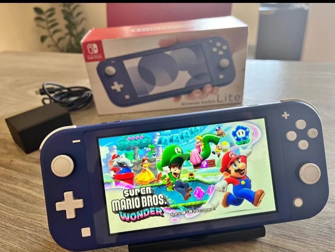 Nintendo Switch lite azul zero com caixa  Desbloqueado 