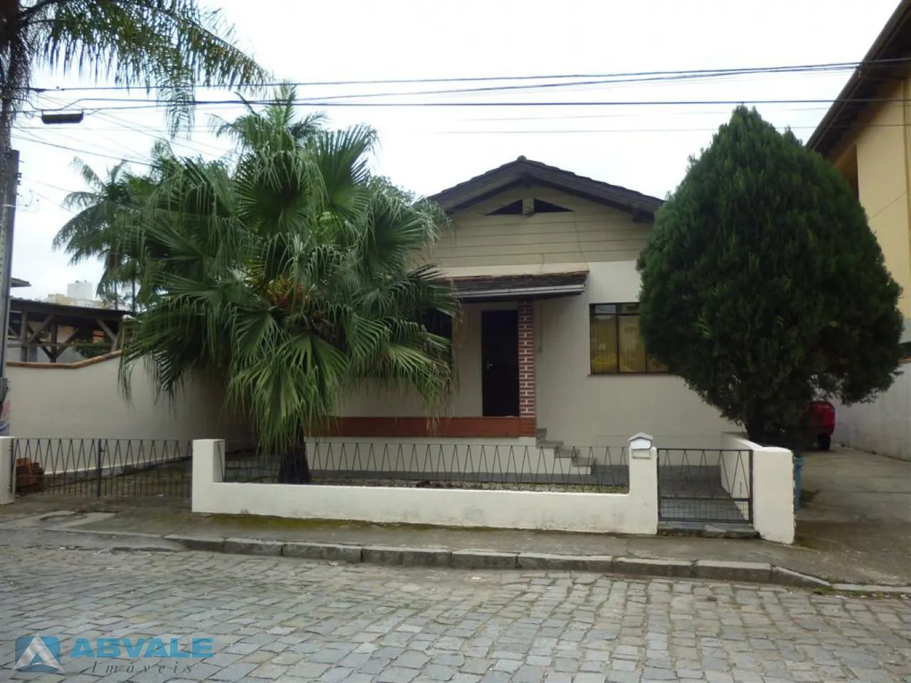 Blumenau - Casa Comercial - Garcia