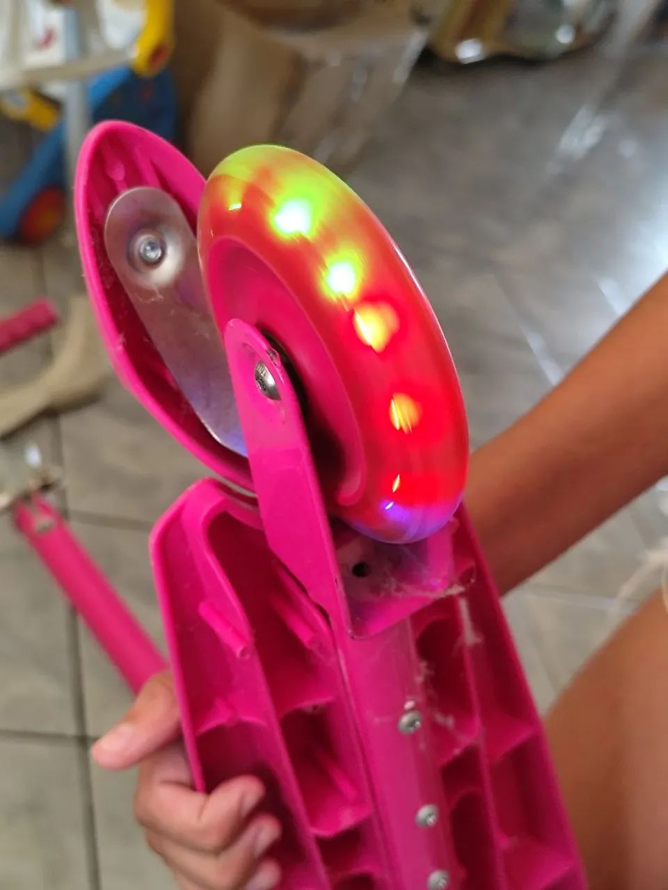 Patinete skatenet max com led  - Foto 4