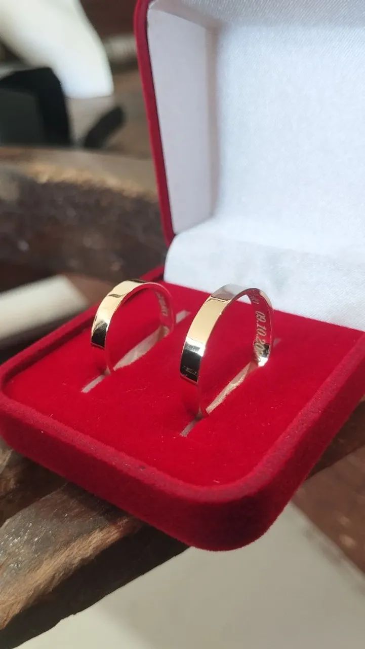 Alianças modelo reta em ouro 18k (750) - Foto 4