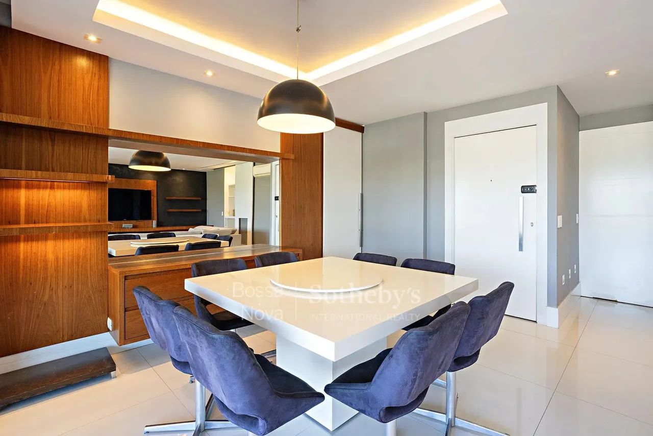 Apartamento reformado com varanda gourmet e planta funcional - Foto 3