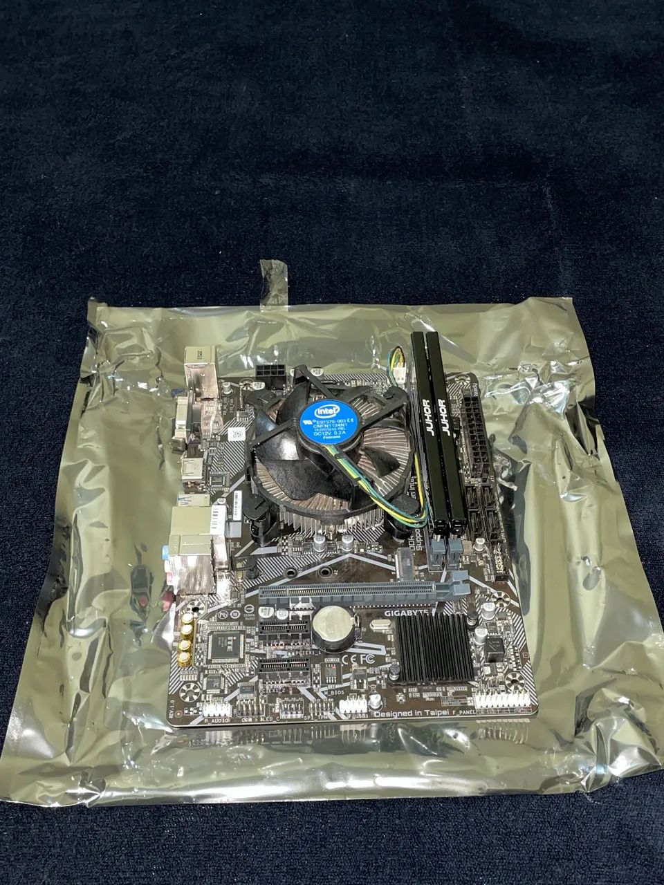 Kit placa-mãe e processador I3 Intel 10Gn 16gb RAM  - Foto 4
