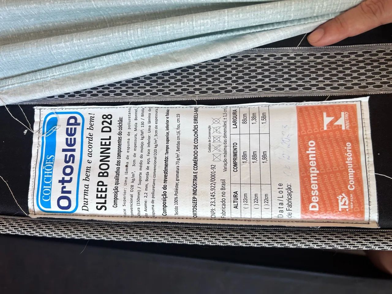 VENDO CAMA BOX DE SOLTEIRO SEMINOVA - Foto 2