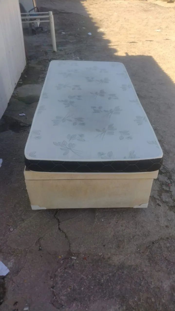 Cama baú de solteiro com colchão  entregamos no local 