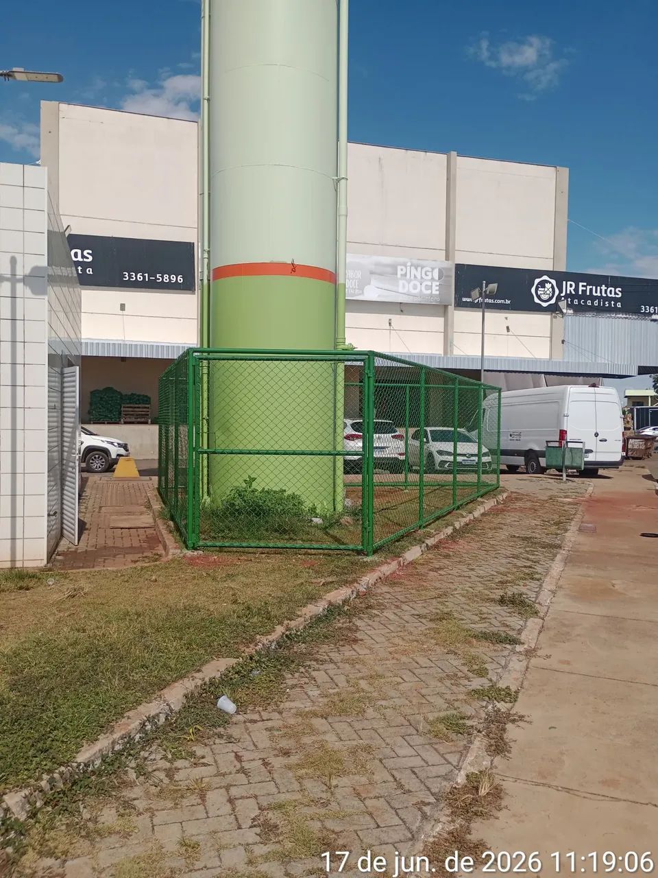 Preciso soldador e ajudante 1
