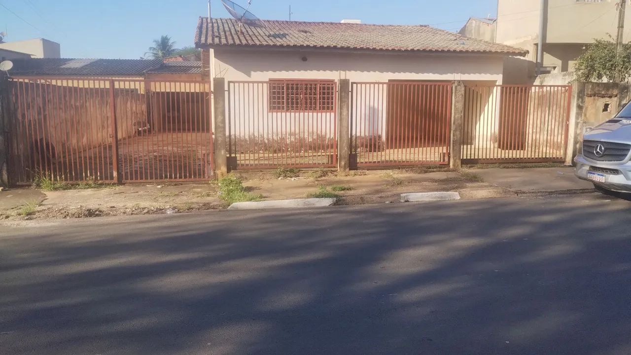 Duas casas no mesmo quintal - Foto 2