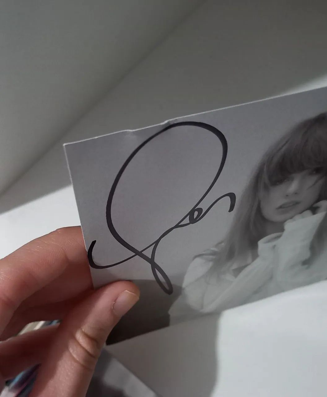 Card Autografado The Tortured Poets Department Taylor Swift - CDs
