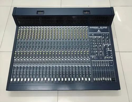 Mesa beringher mx 9000