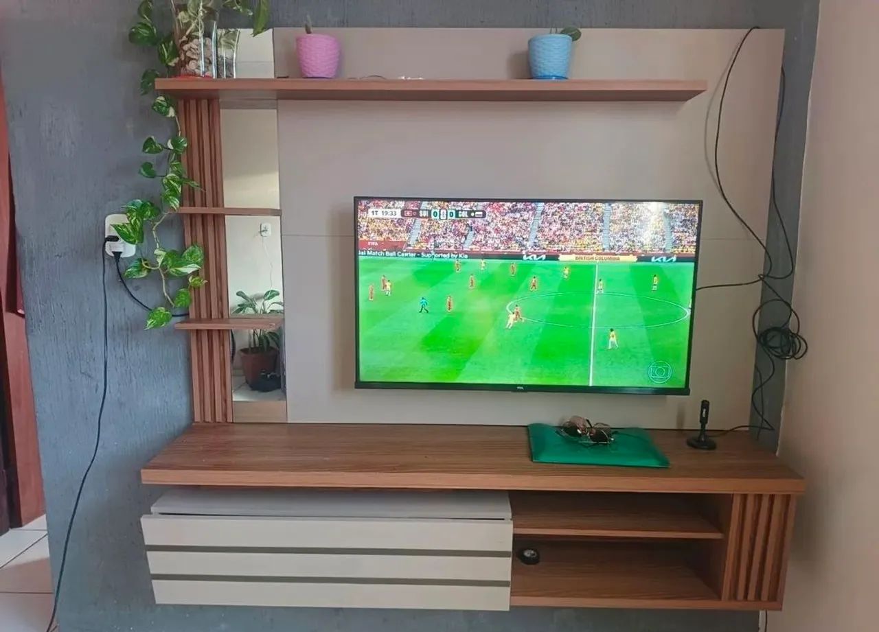 Rack e painel para TV