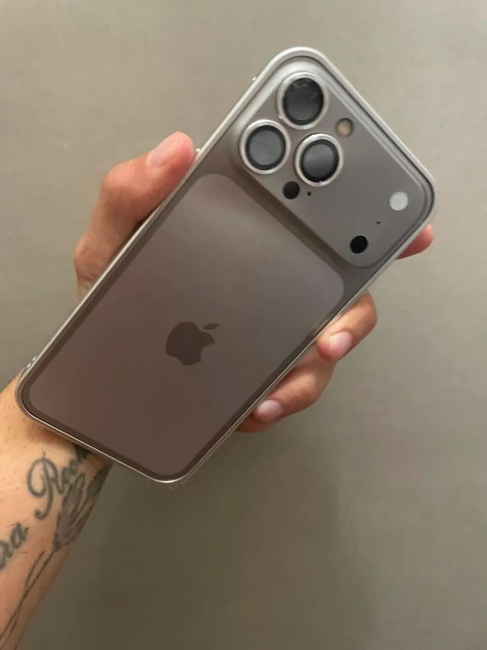 13 pro Max 128gb - Transformado em 17 pro Max  - Foto 4