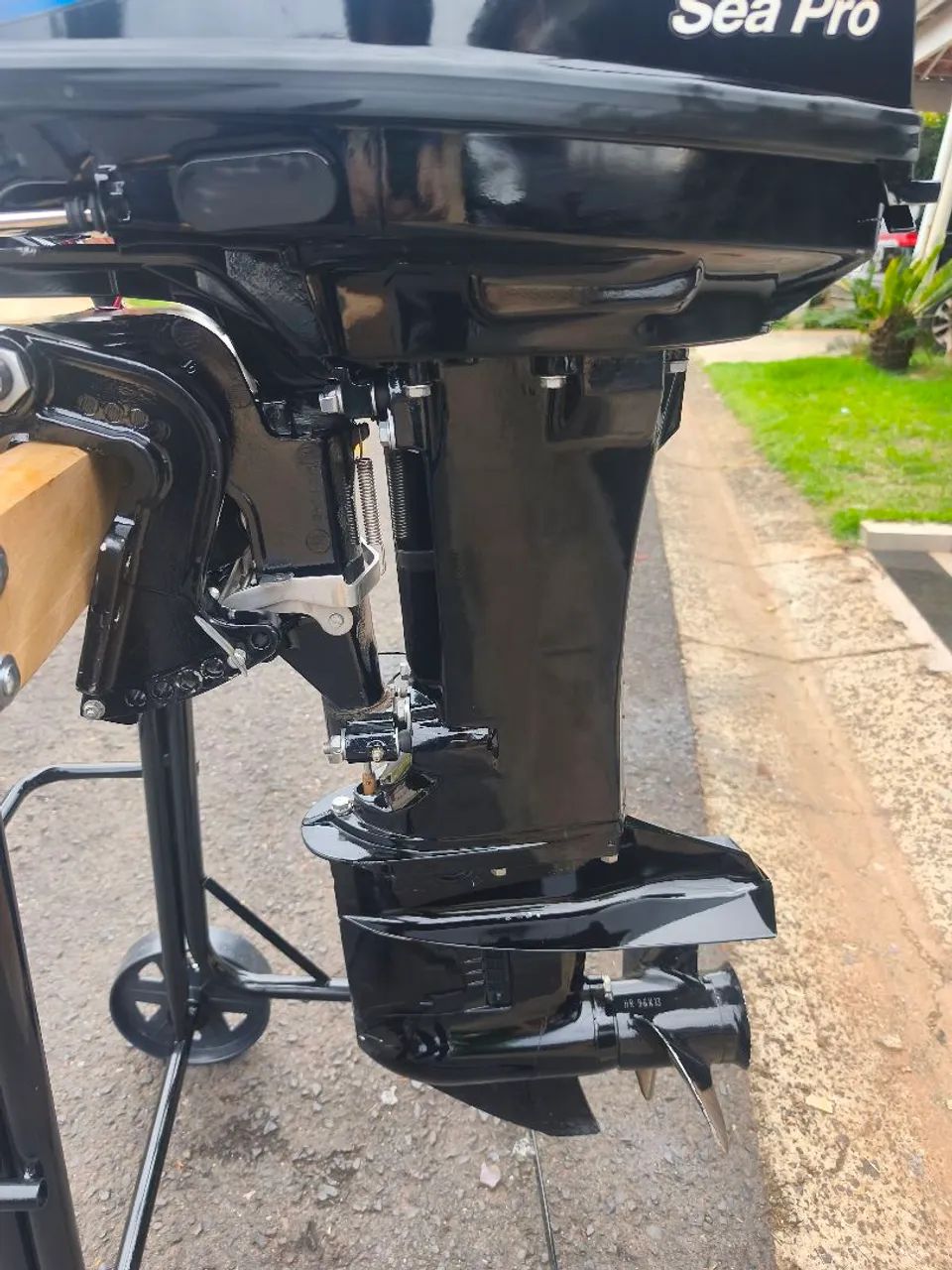 Motor de Popa 25/30 Mercury Sea Pro 2016 - Foto 6