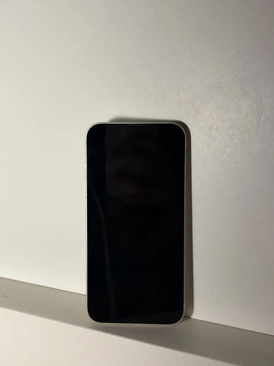 IPHONE 13 - BOM ESTADO (128GB, COR: ESTELAR/BRANCO)  - Foto 4