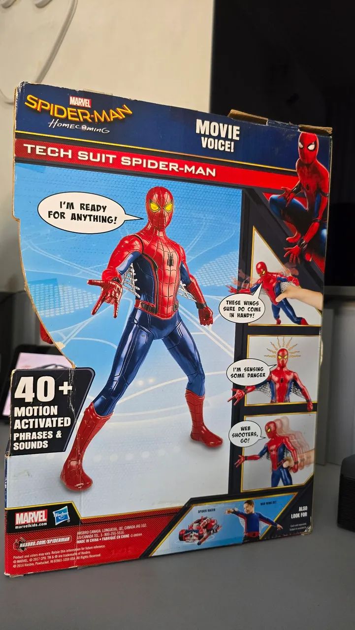 Spider-man Com Traje Hi-tech Eletrônico Marvel - Hasbro - Foto 3