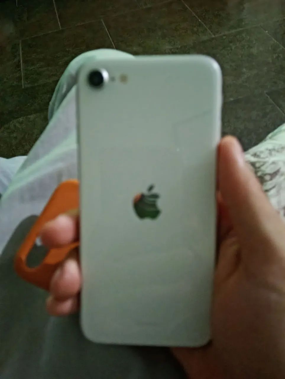 iPhone se 2020