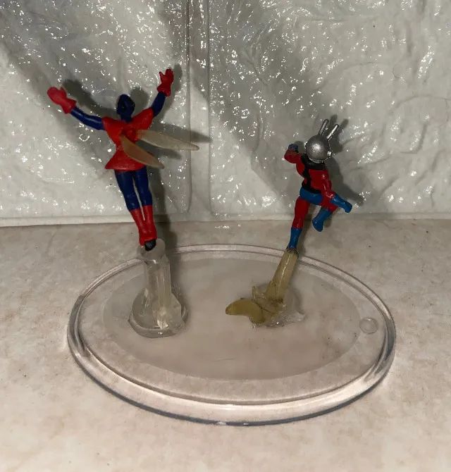 Homem formiga e Vespa heroclix compatível com marvel legends - Foto 4
