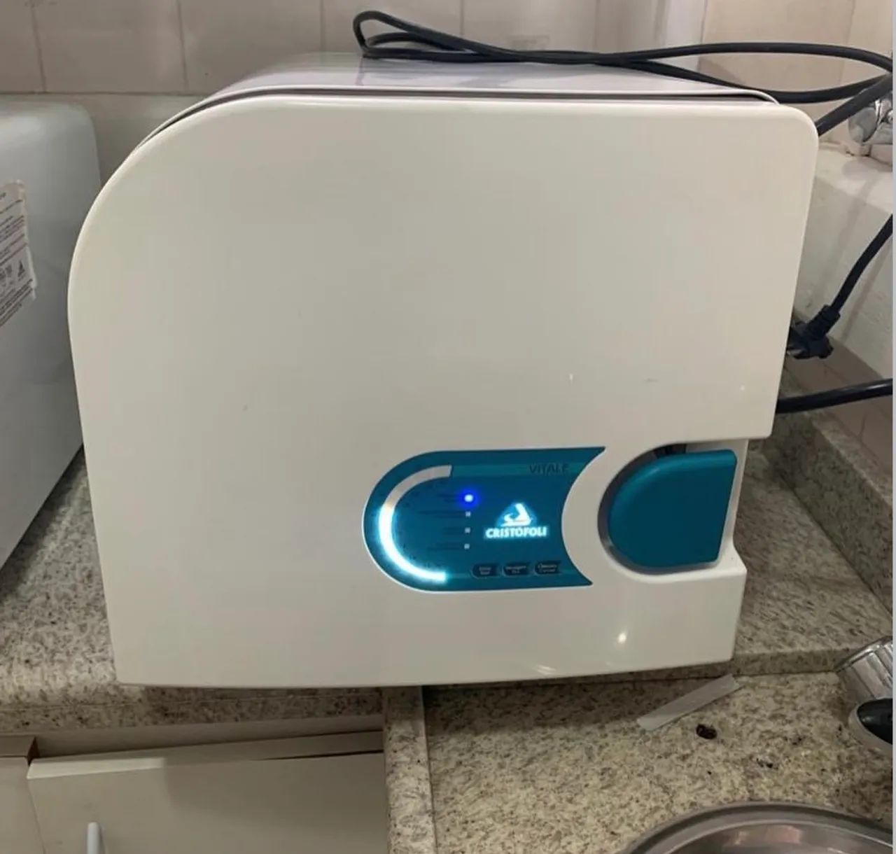 Plastificadora autoclave e compressor odontológico 