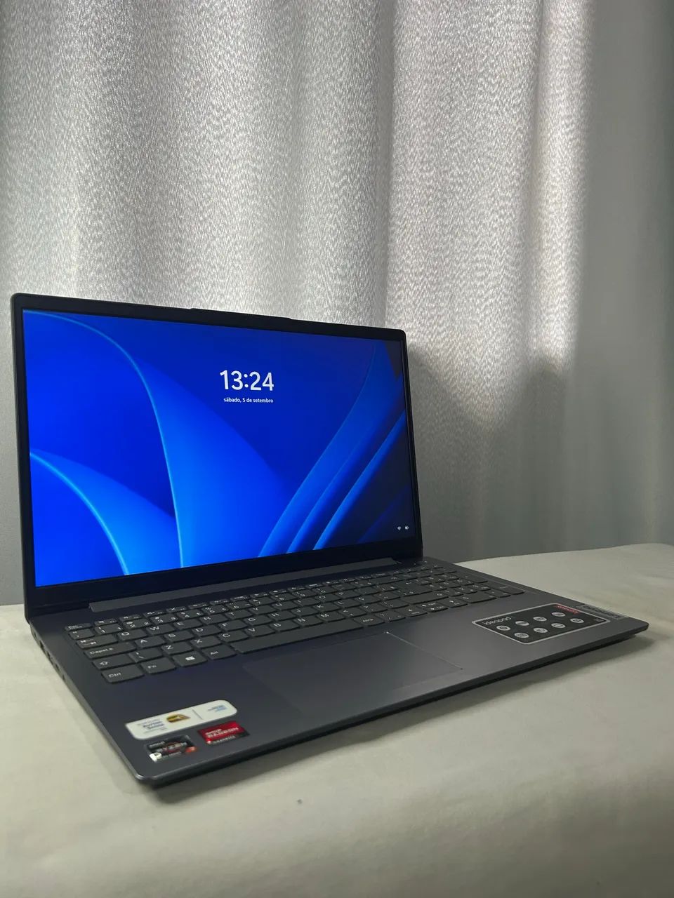 Notebook Lenovo IdeaPad  - Foto 2