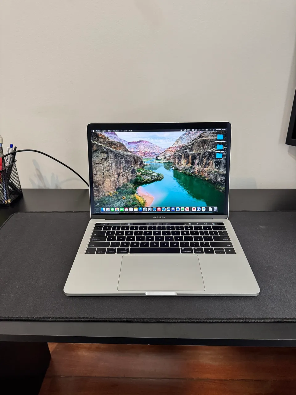MACBOOK PRO 15' 32GB RAM I9 8 CORE 512GB SSD + HUB USB-C BASEUS
