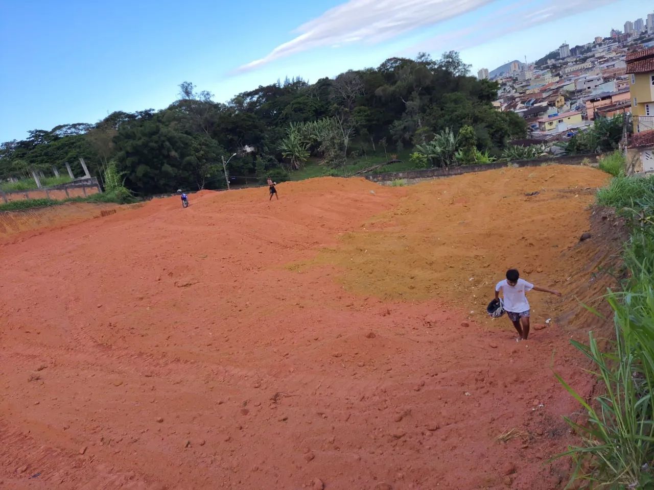 Área  terreno 2,400 mt p/ condomínio Macaé miramar  - Foto 6