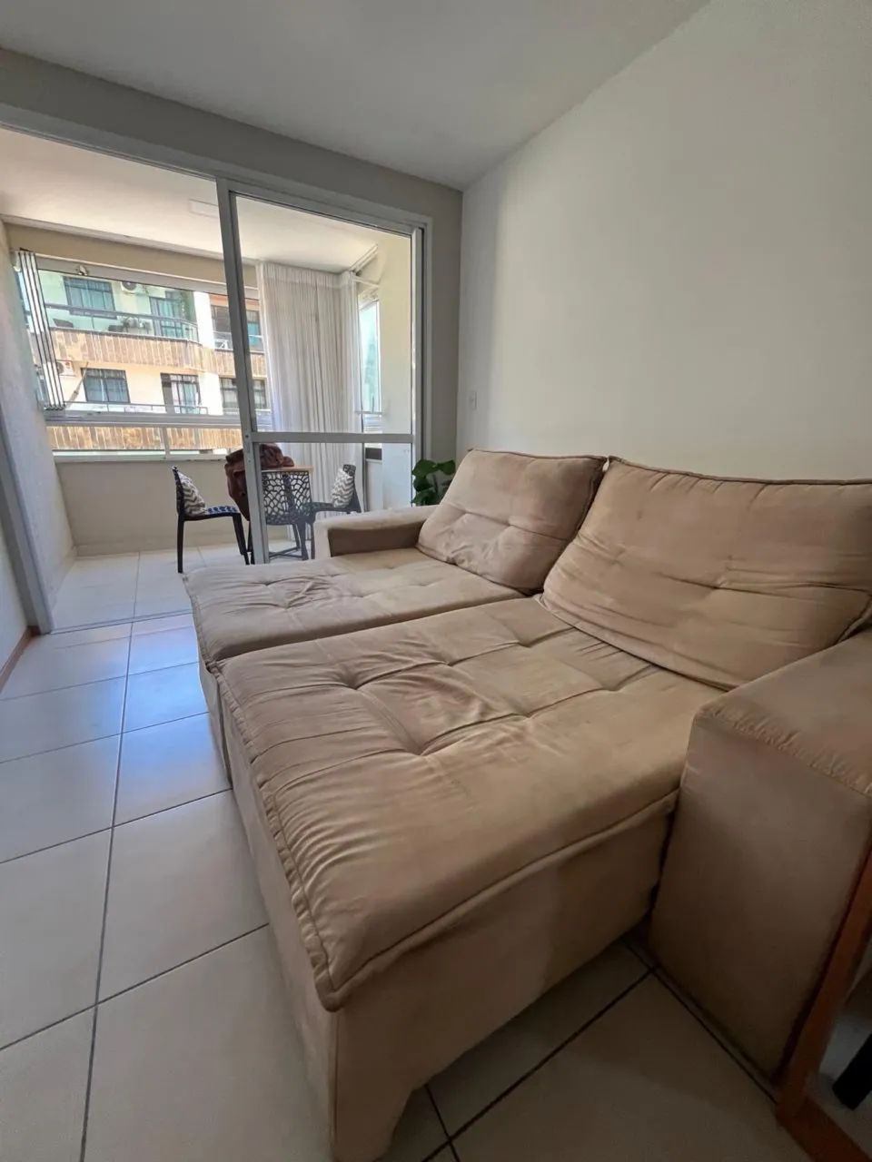 Vendo sofá retrátil reclinável grande usado - Foto 3