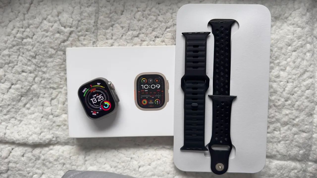 Apple Watch Ultra 2 - Cinza