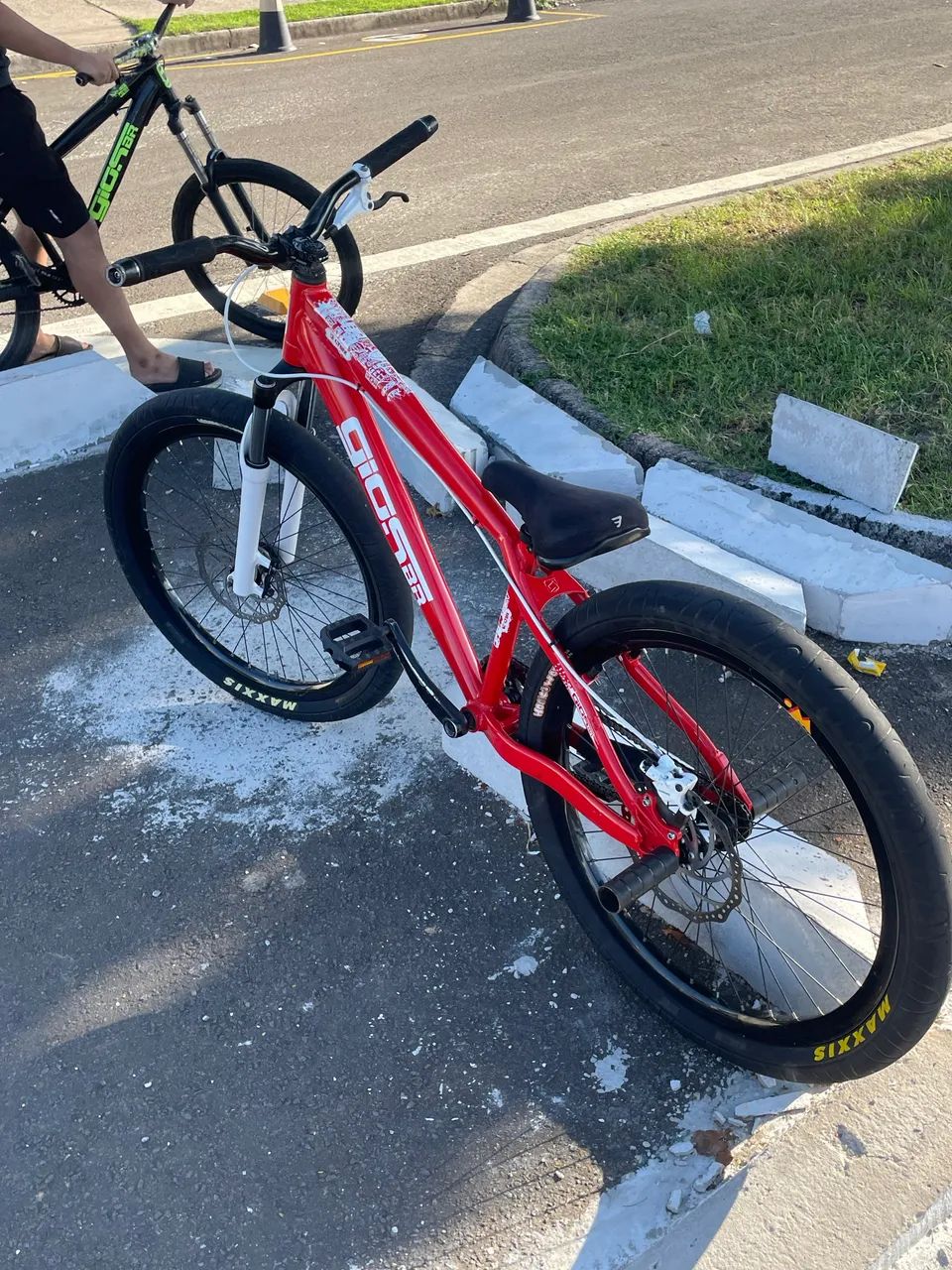 Gios 4 trix vermelho 2023 - Foto 4