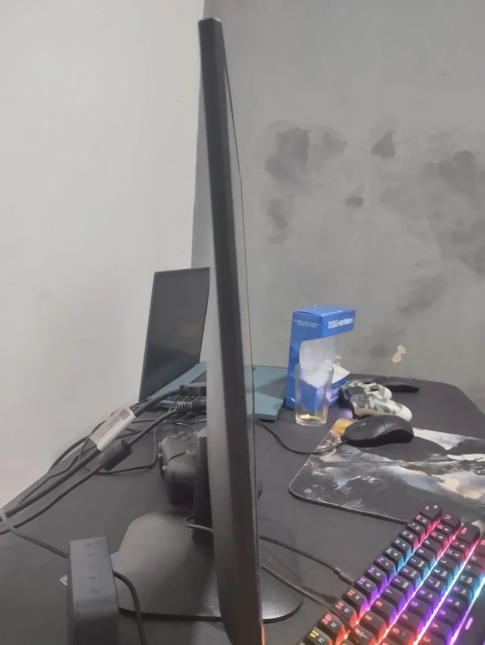 Monitor AOC 21.5 120 HZ - Foto 2