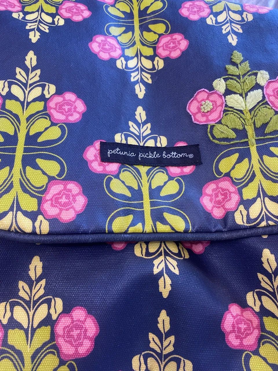 Bolsa maternidade petunia pickle bottom - Foto 2