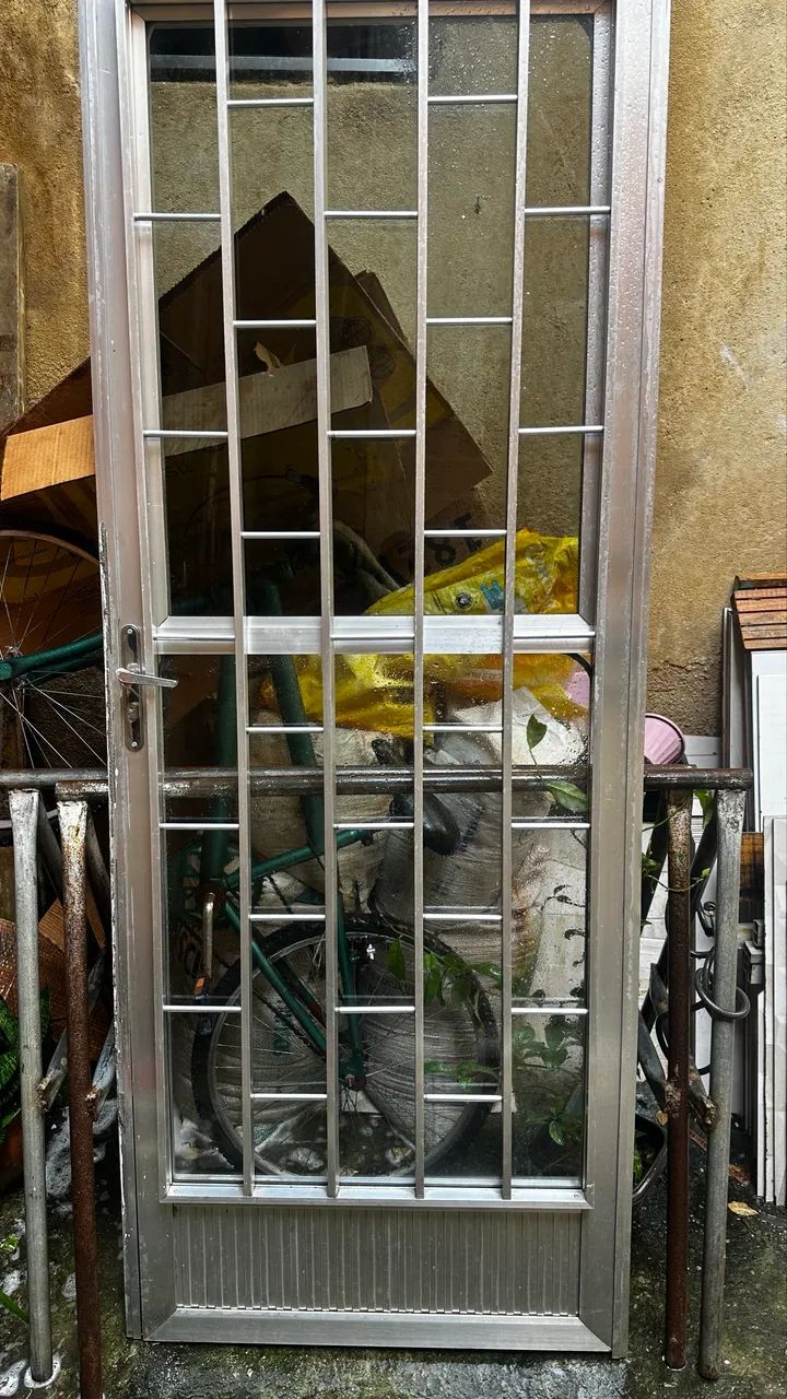 Porta de Alumínio 2,10 x 0,80 - Foto 3
