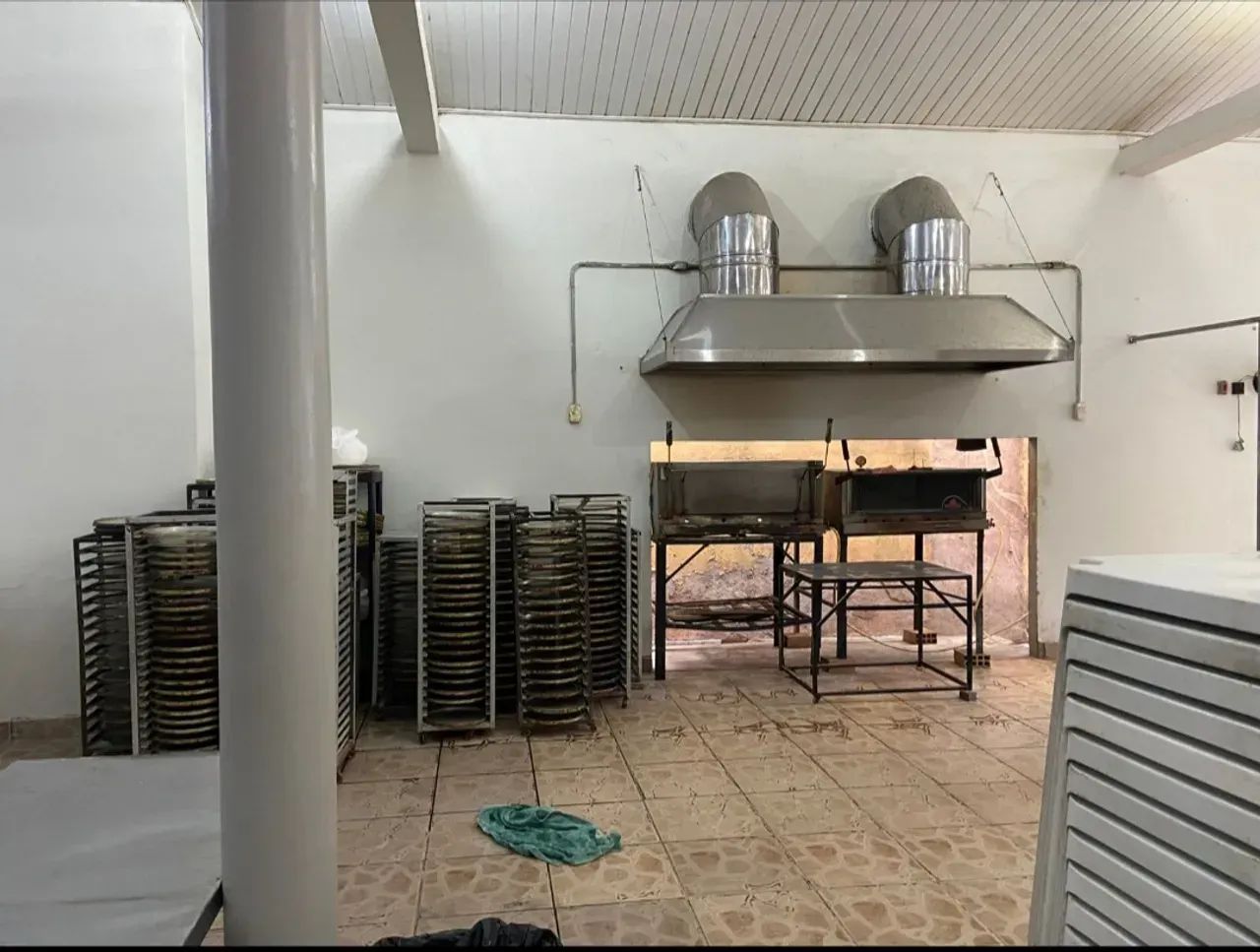 PONTO COML NOVO ALEIXO 250M2 - Foto 9