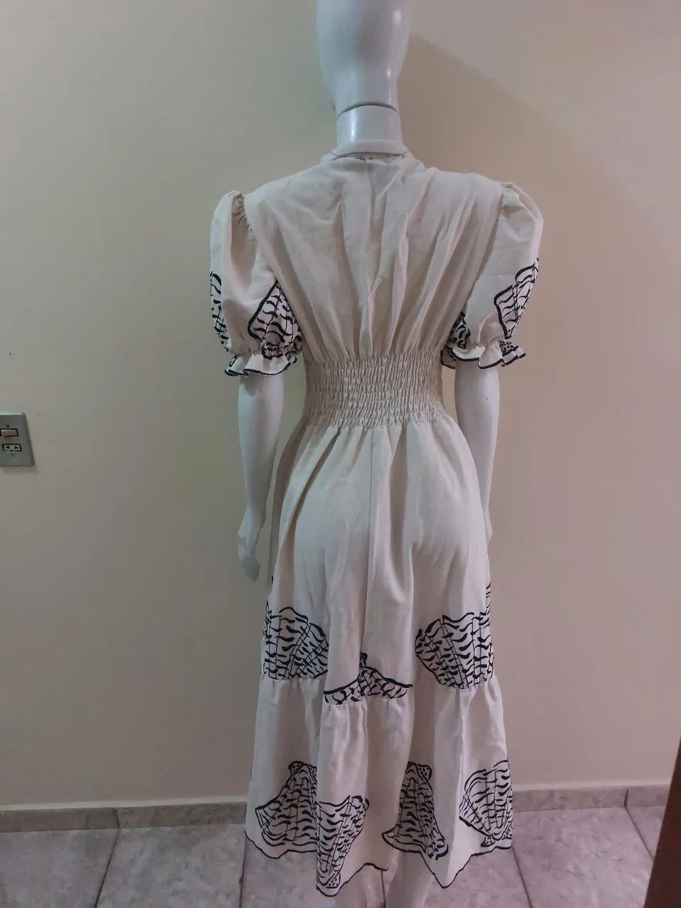 Vestido Tamanho M - 96% Viscose - Foto 2
