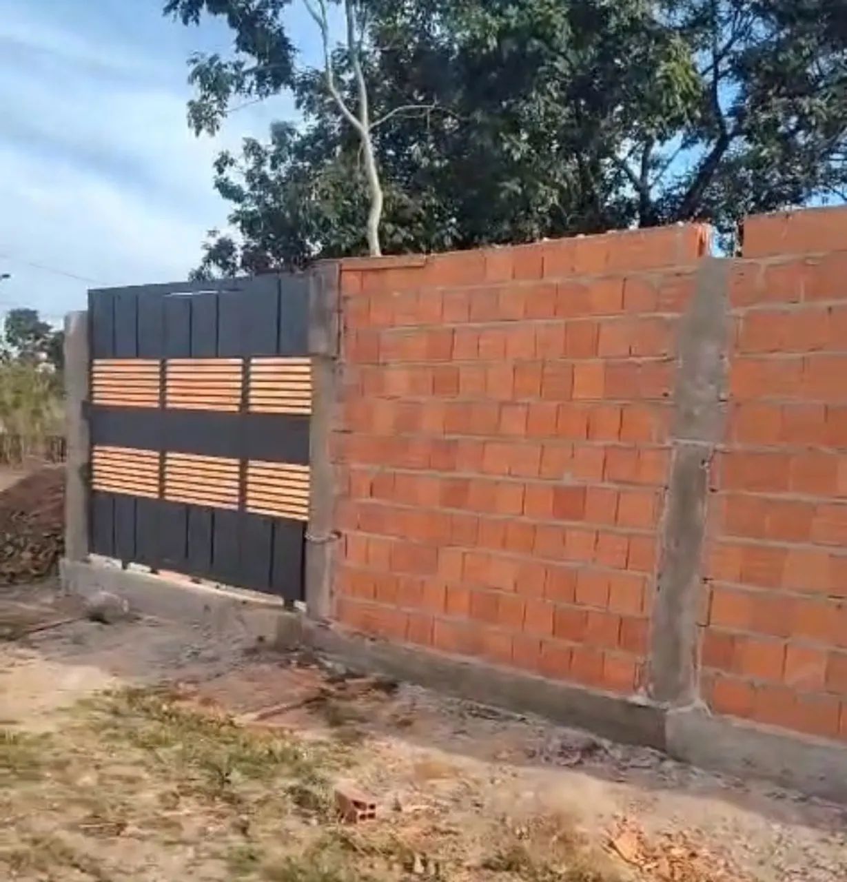 Alugo espaço para serviço trabalhar 