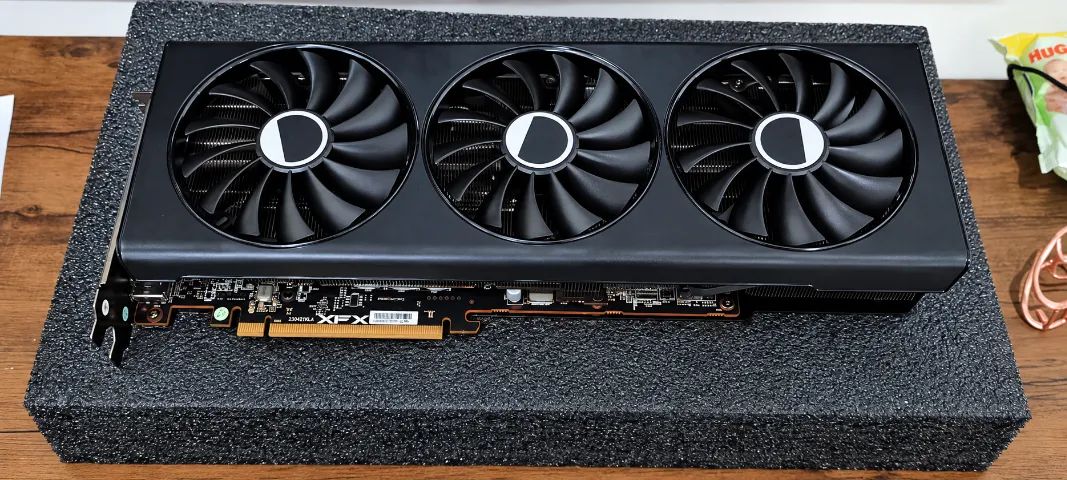 RX 7800 XT - Foto 3