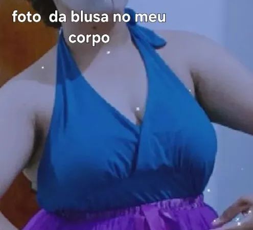 Blusa azul com alcinha de amarrar e meio decote na frente. - Foto 5